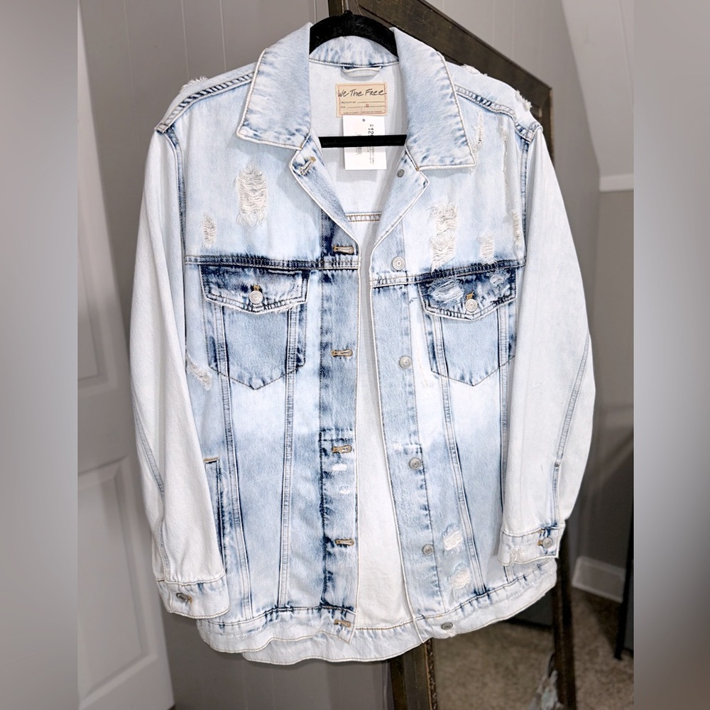 NEW WITH TAGS We The Free - Destroyed Long & Lean Jacket (cloud) | size: XS